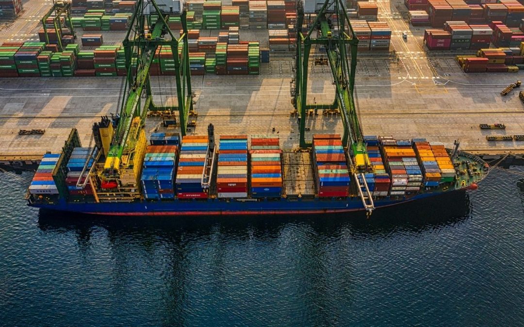 Importar y exportar con Canarias: el régimen especial que toda empresa debería conocer